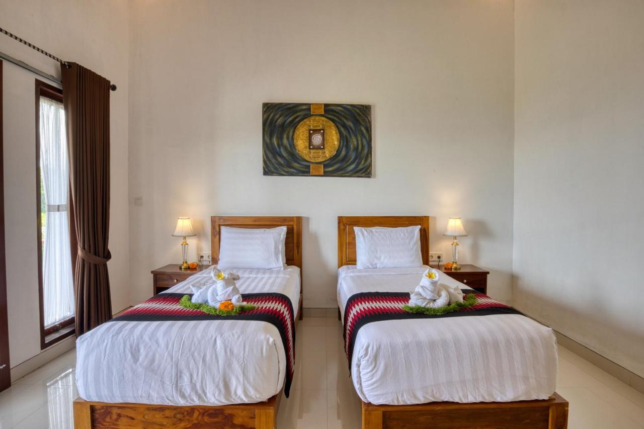 Tunjung Hill Cottage Batununggul ภายนอก รูปภาพ