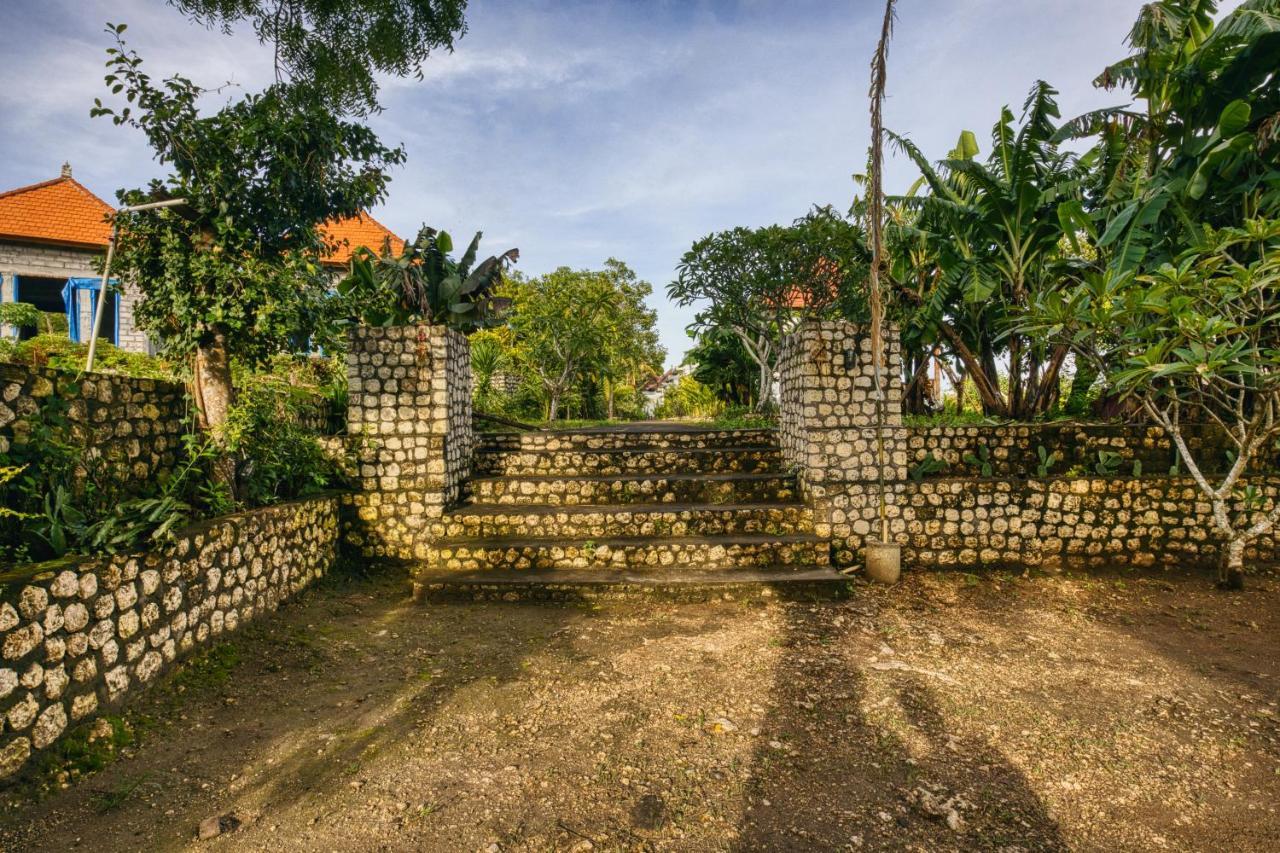 Tunjung Hill Cottage Batununggul ภายนอก รูปภาพ
